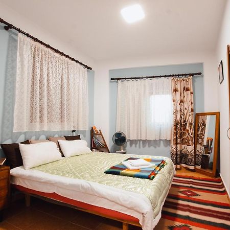 Bb Traditional Apartment Gjirokaster Exterior photo