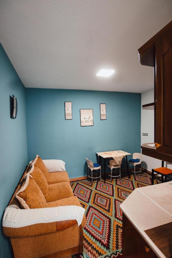 Bb Traditional Apartment Gjirokaster Exterior photo