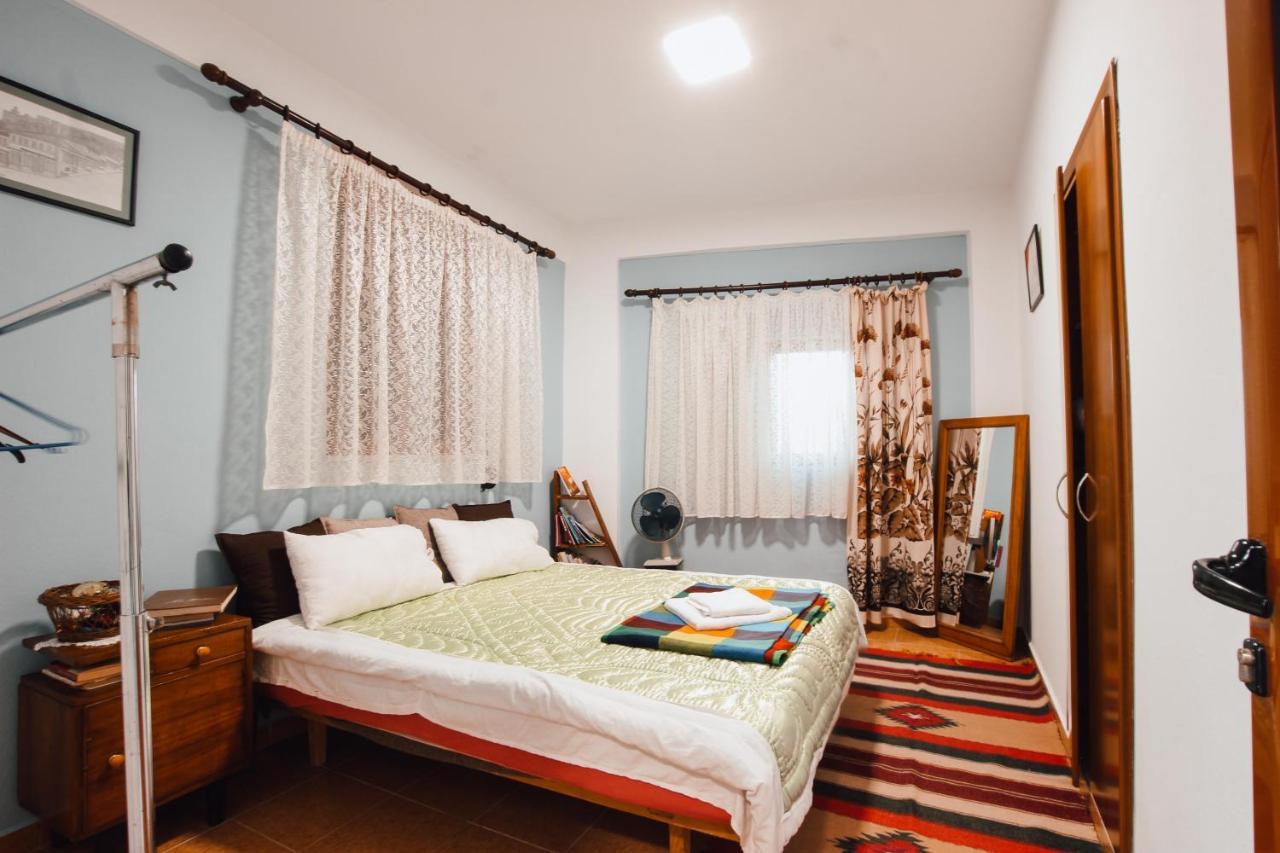 Bb Traditional Apartment Gjirokaster Exterior photo